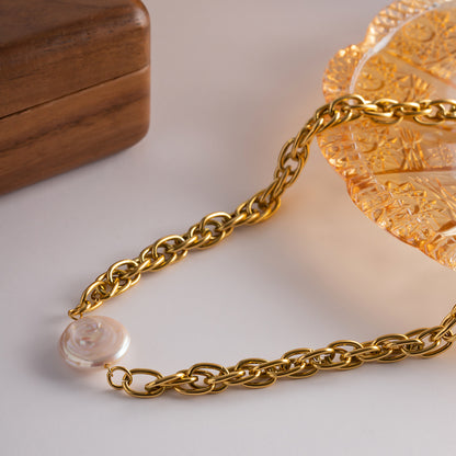 Pearl Essence Gold Necklace