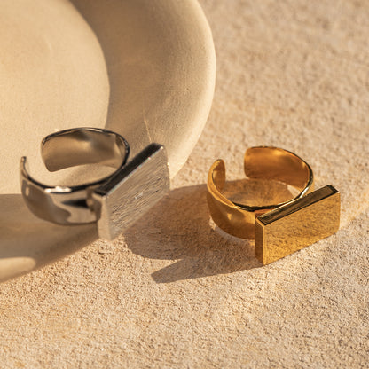 Horizon Gold Ring