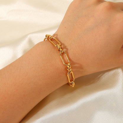 Safety Pin Chic - Gold Loose Bracelet