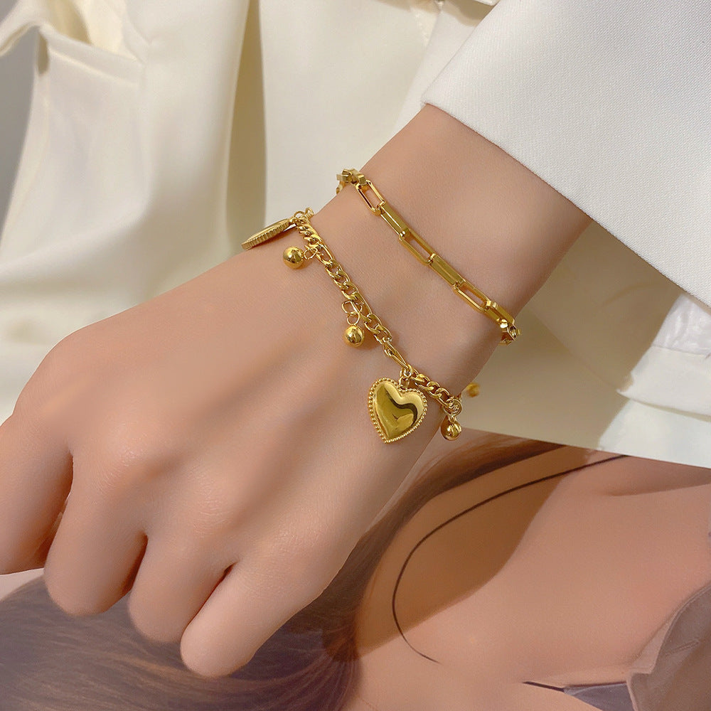 Capturing Hearts Gold Loose Bracelet