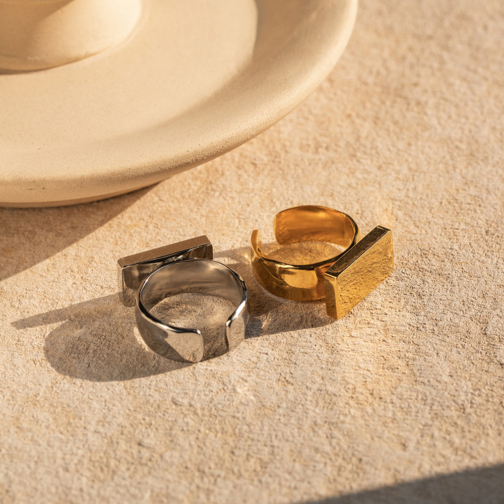 Horizon Gold Ring