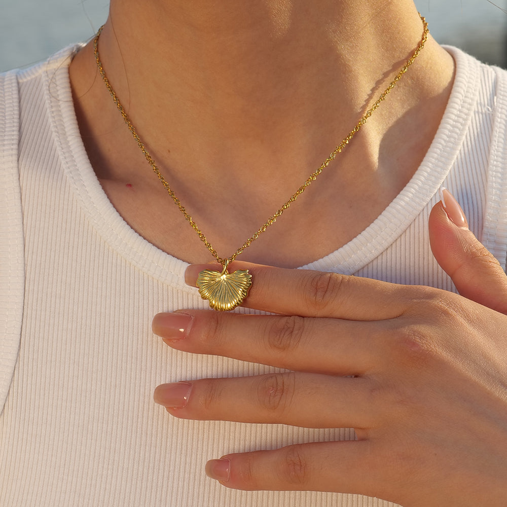 Golden Leaf Gold Necklace