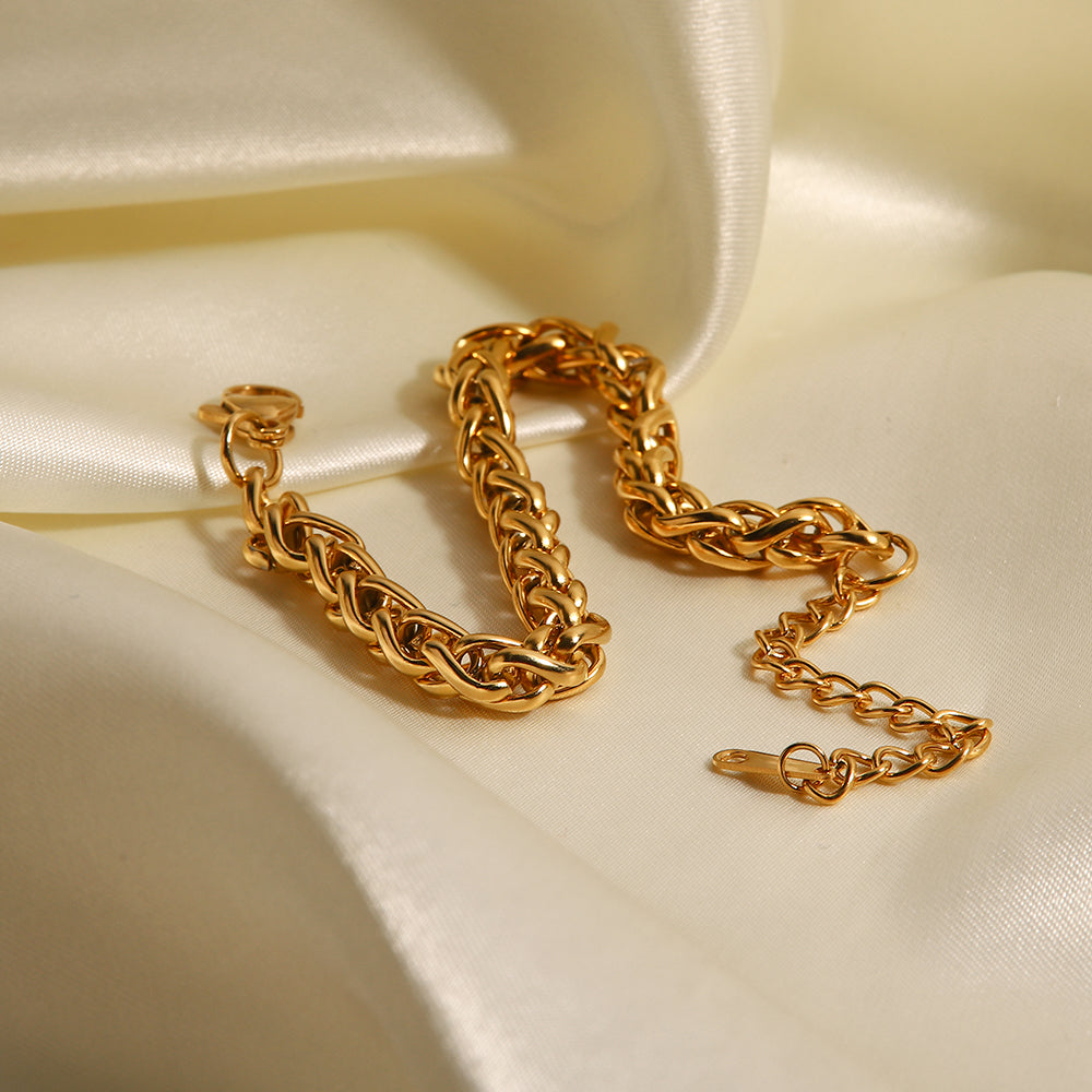 Twisted Glory - Gold Loose Bracelet
