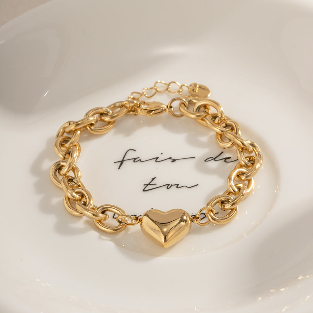 Heartfelt Gold Loose Bracelet