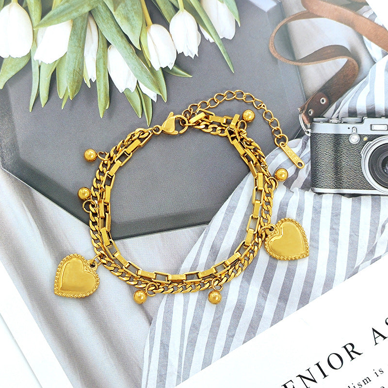 Capturing Hearts Gold Loose Bracelet