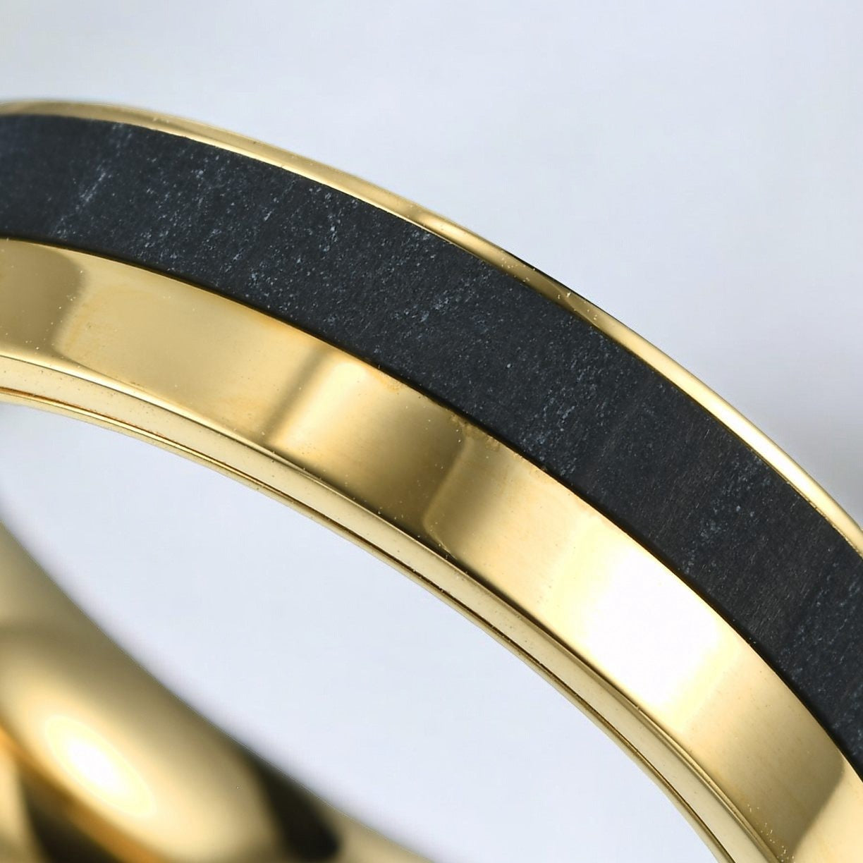 Mens Noir Gild Ring