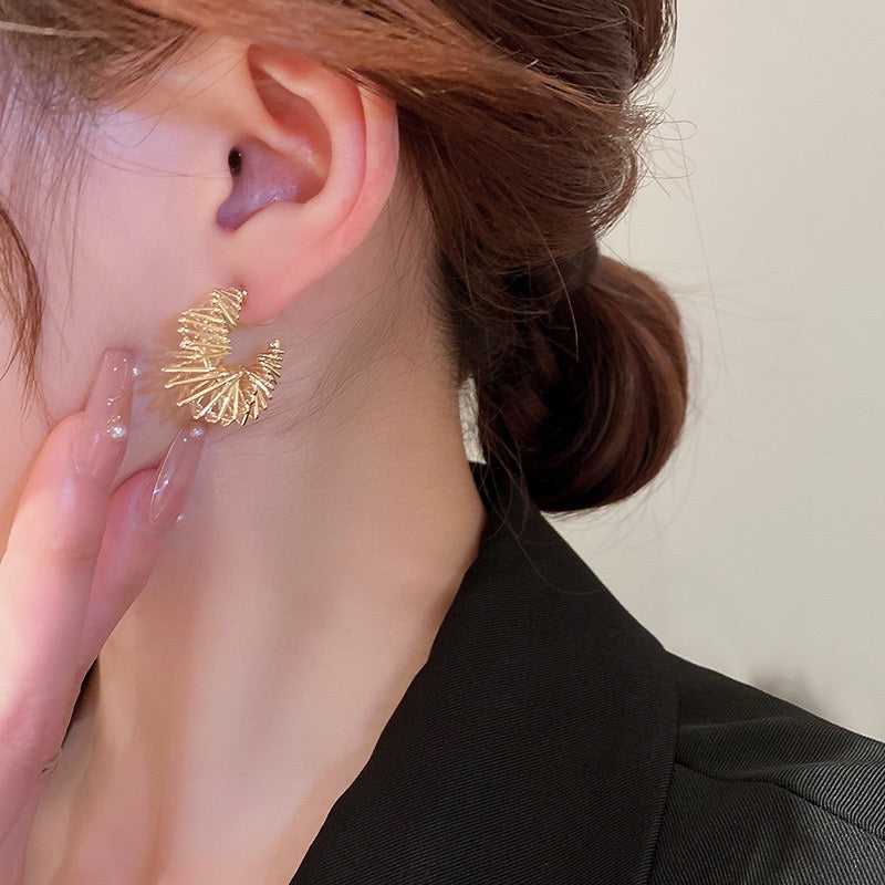 Winding Gold Hoops