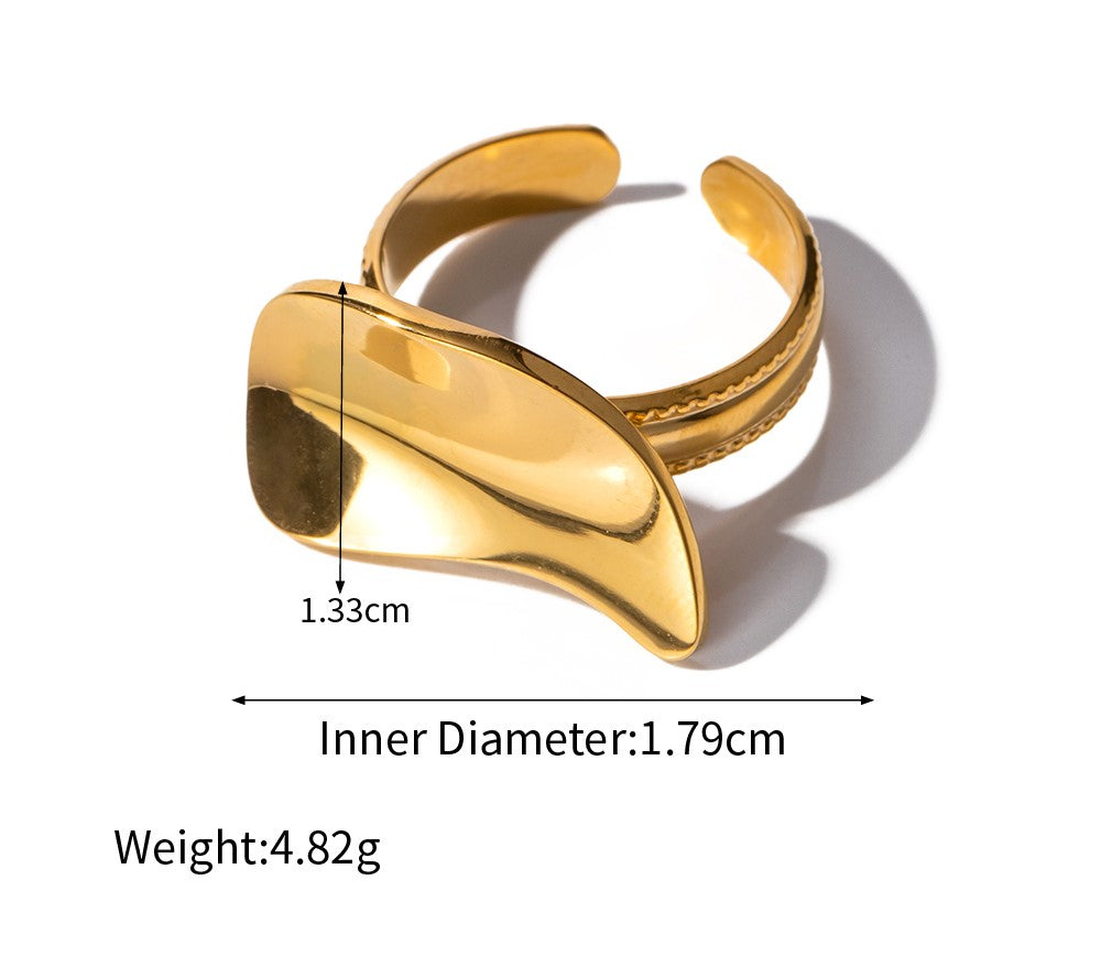 Eclipse Elegance Ring