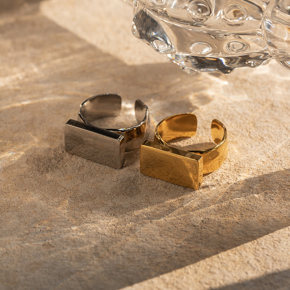 Horizon Gold Ring