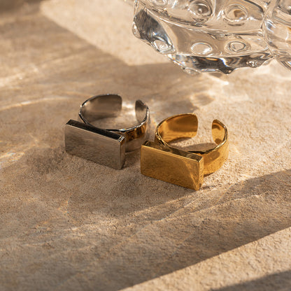 Horizon Gold Ring