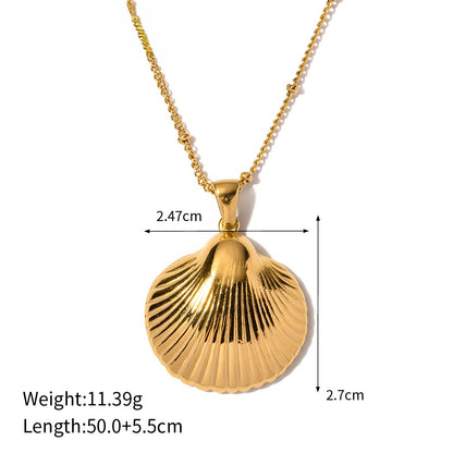 Oceanic Shell Gold Necklace