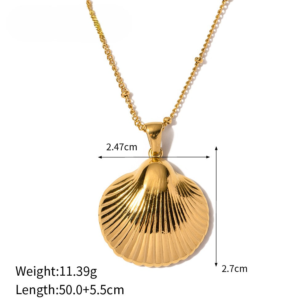 Oceanic Shell Gold Necklace