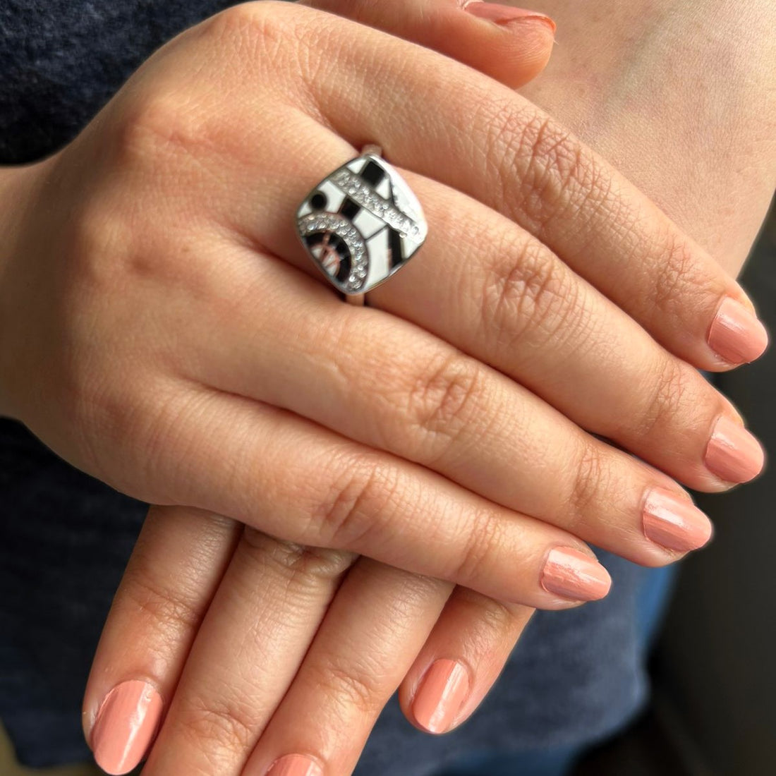 925 Silver Abstract Essence Enamel Ring - Black and White
